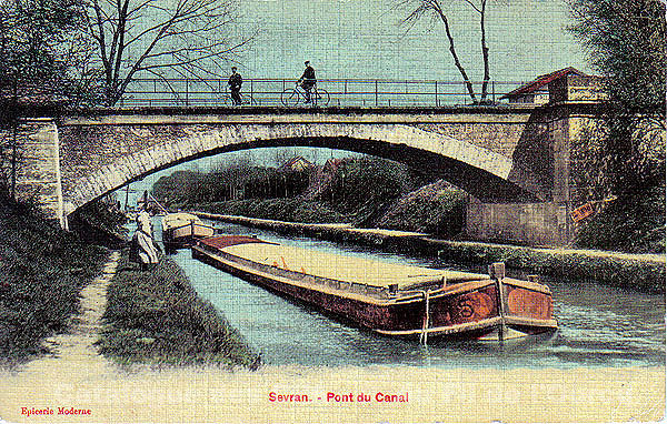 Sevran. - Pont du Canal